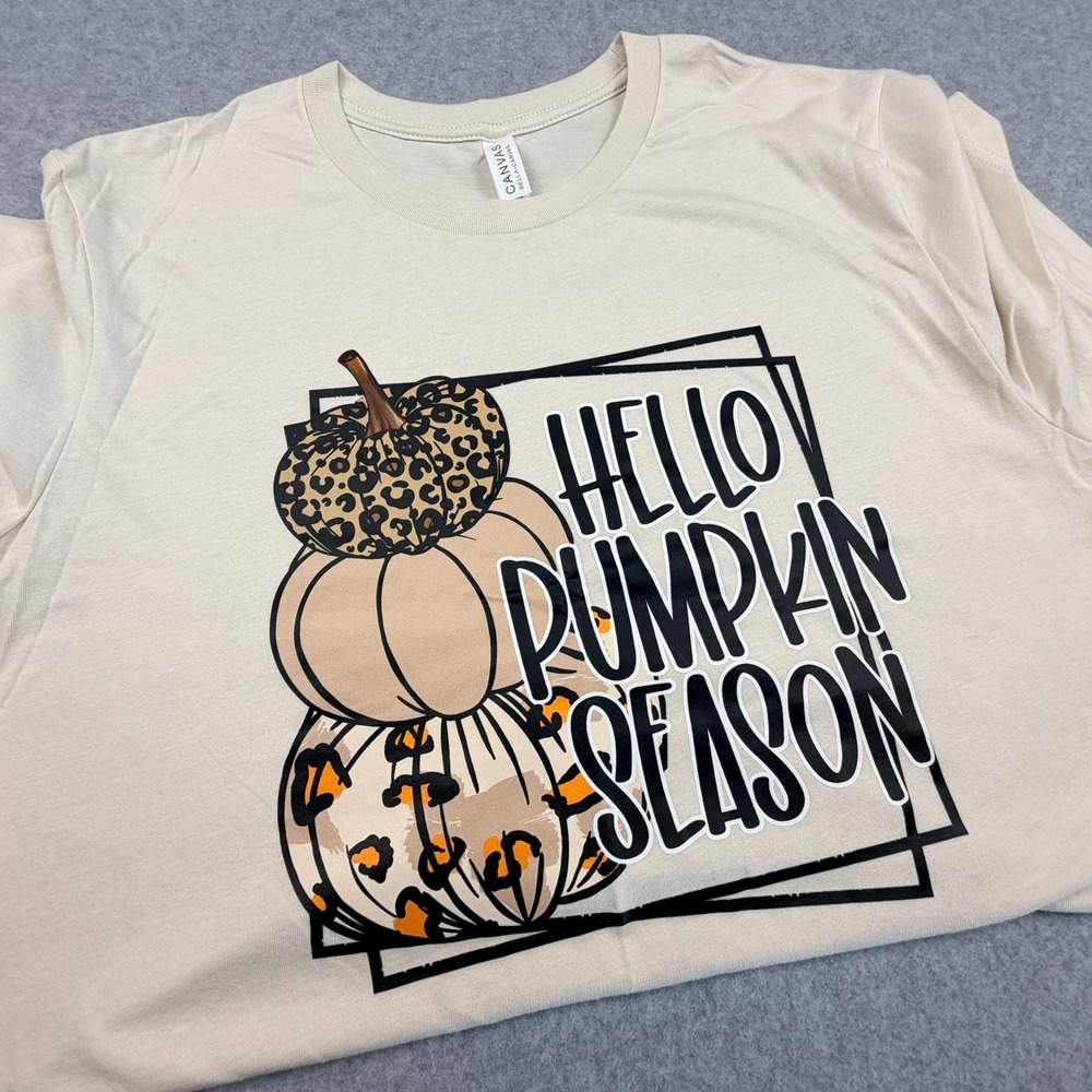 Hello Pumpkin Season Graphic Tee Cream Leopard Print Large NWOT